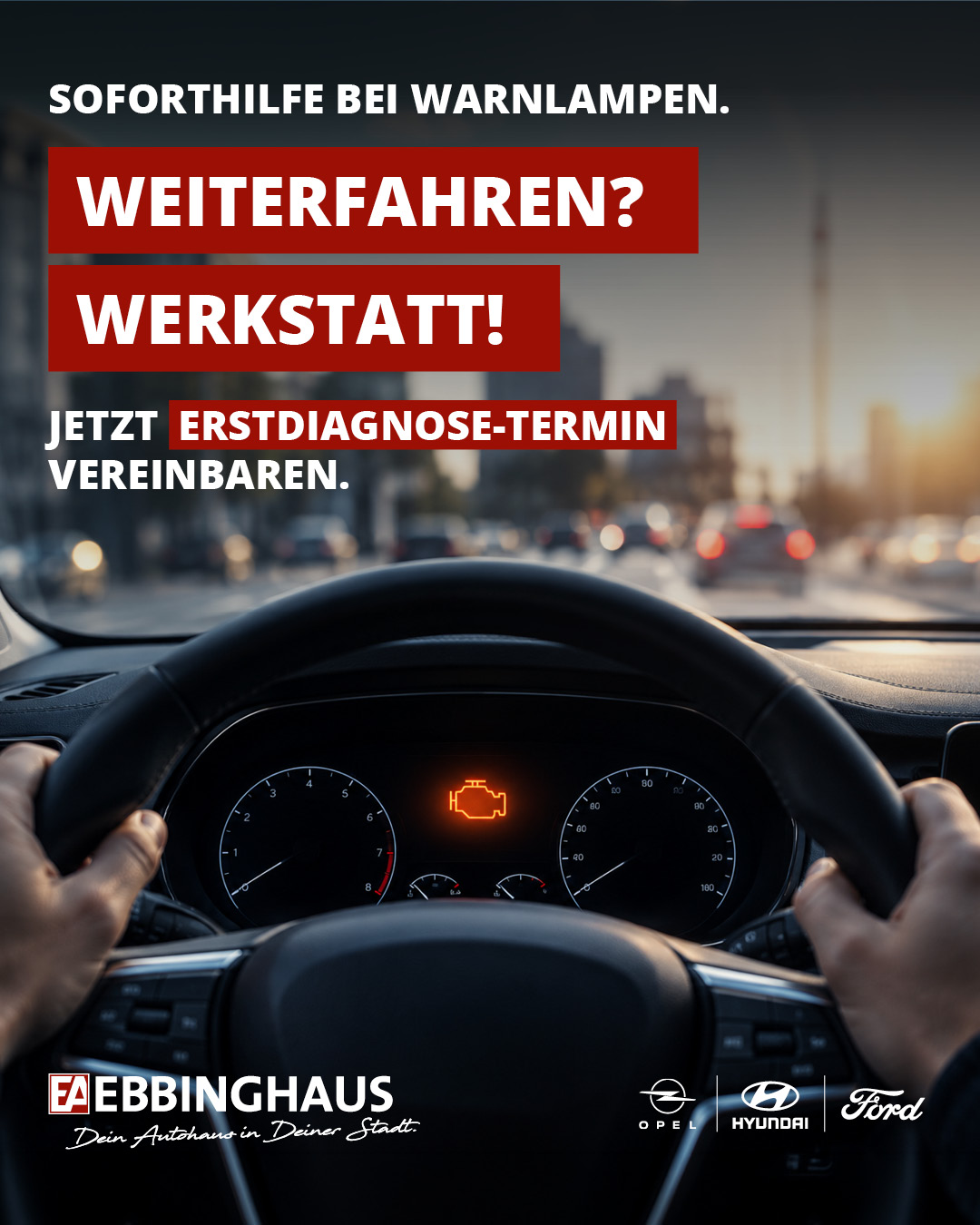Blick aus einem Auto auf das Cockpit mit leuchtender Motorkontrollleuchte zur Warnlampen-Soforthilfe bei Autohaus Ebbinghaus.